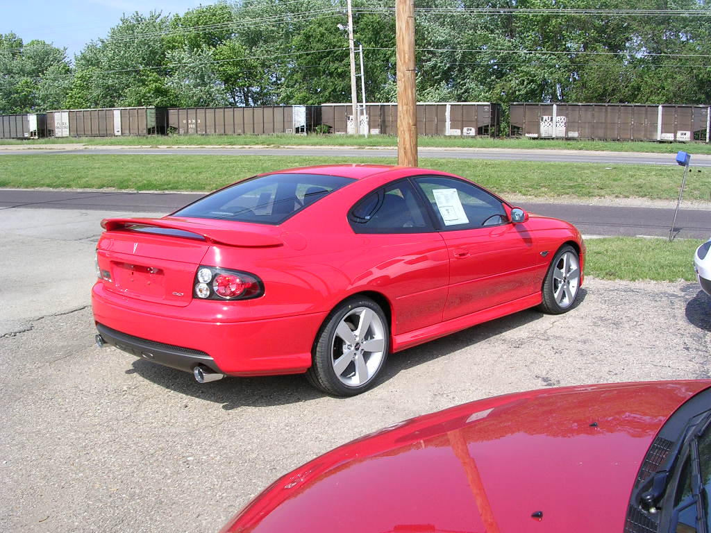 Automobile Pictures At Kdm Inc Com Gt Pontiac Gt Gto Gt 2006